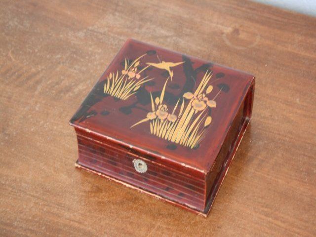 Box Or Jewelry Box In Lacquer 1900 photo furniture