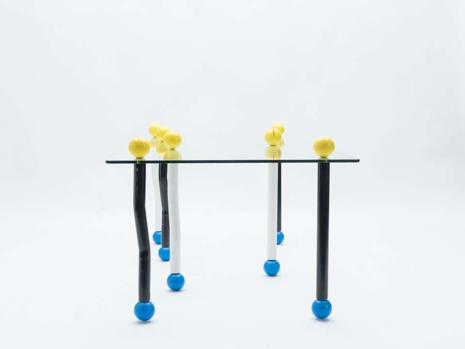 Grande table basse italienne de style Memphis Milano, années 1990 photo buy