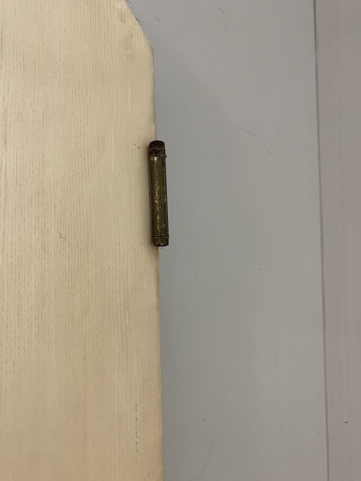photo vinterior Oak Door With Porthole, 70s