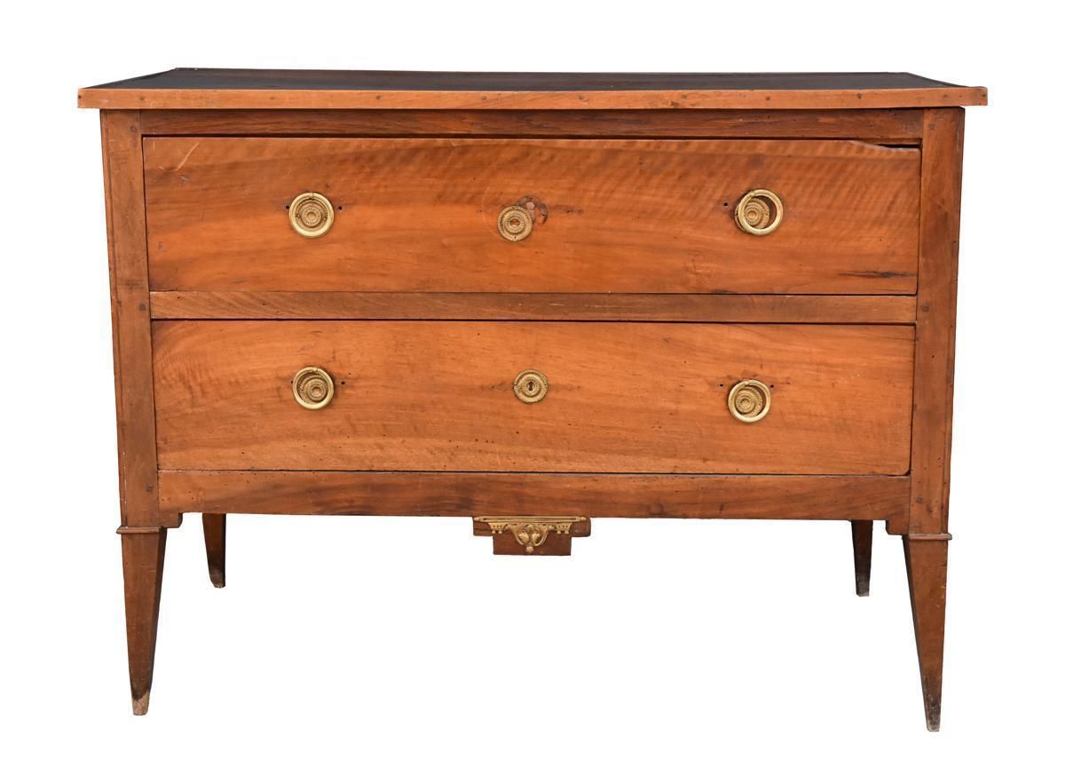 18th Century Walnut Chest Of Drawers