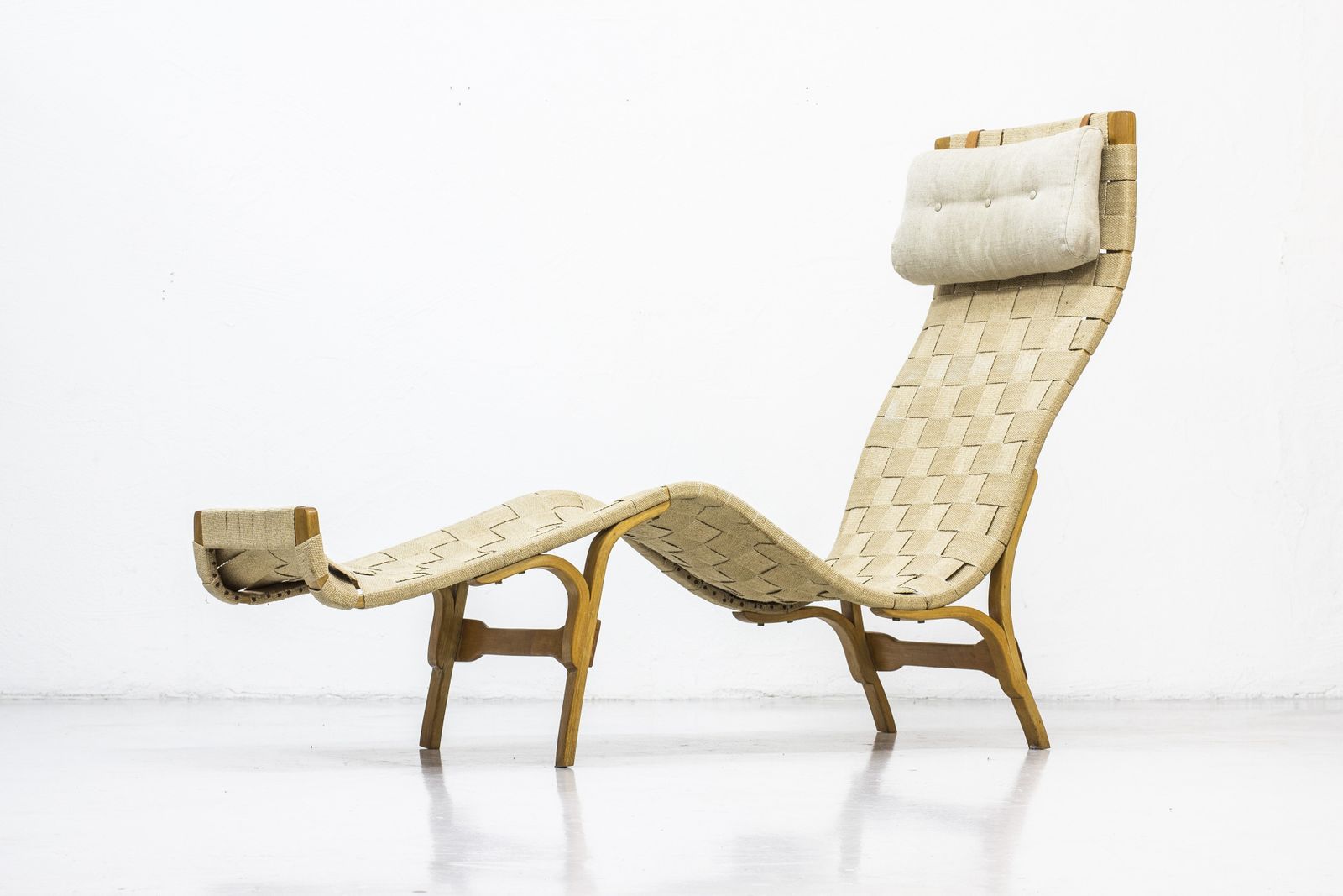 Chaise Longue In The Manner Of Bruno Mathsson photo Furniture