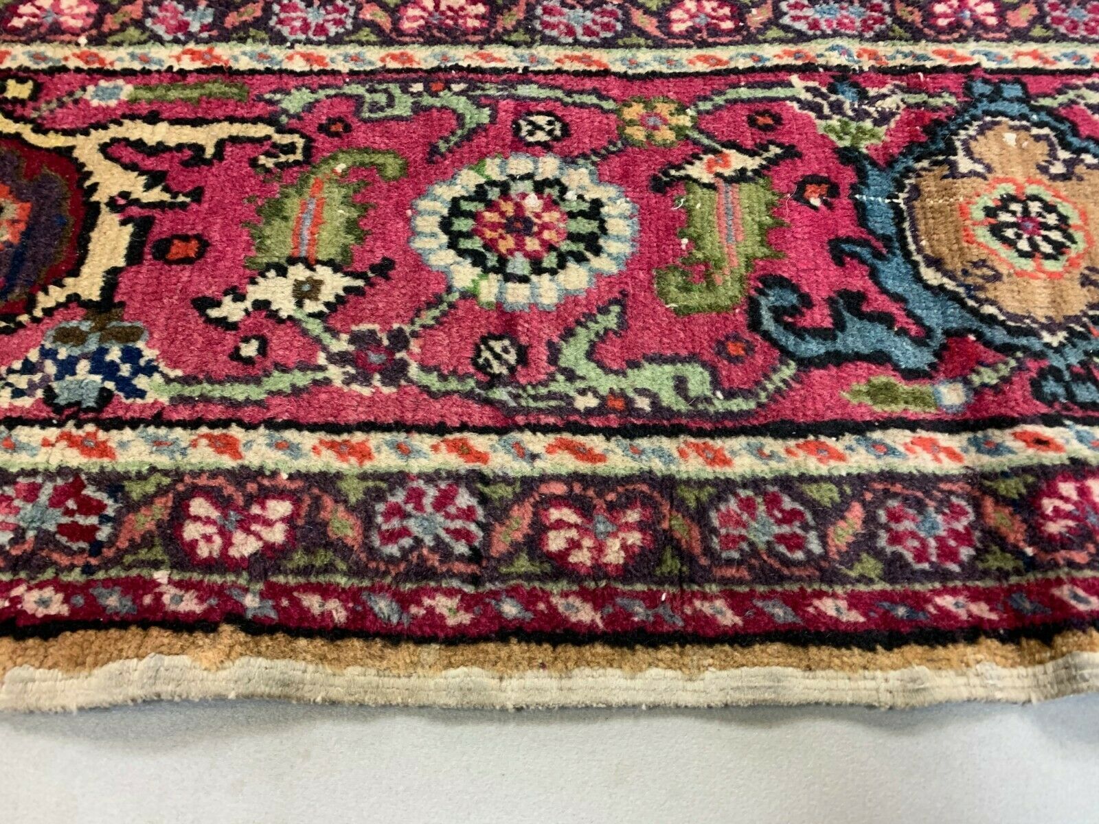 Distressed Turkish Rug 215x152 Cm Wool Vintage Shabby Chic Tribal Red, Beige photo vinterior