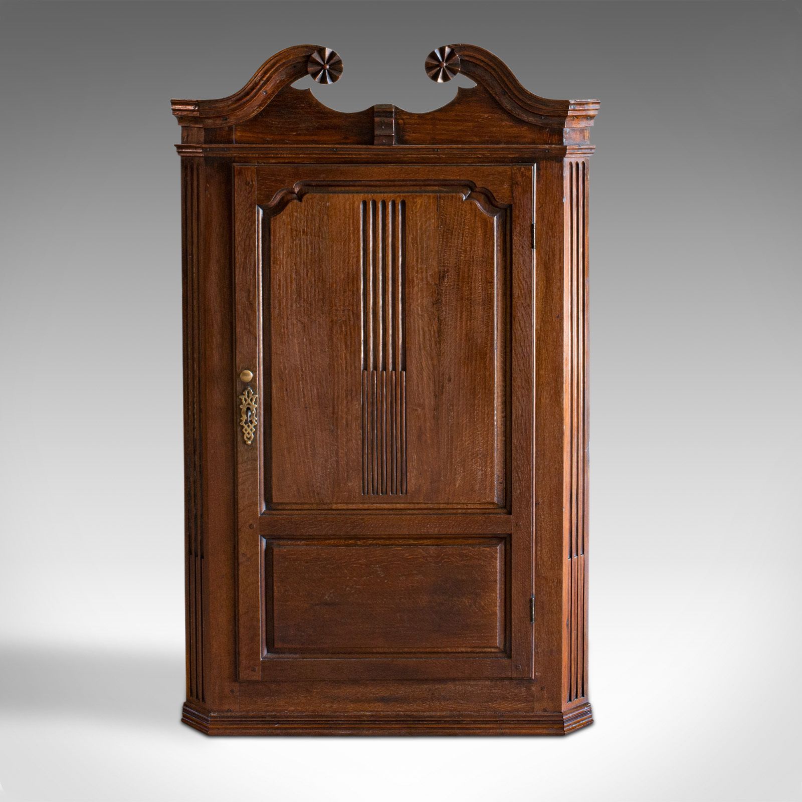 Antique Georgian Corner Cabinet, English, Oak, Wall Hanging Cupboard, Circa 1780 photo 1195.0