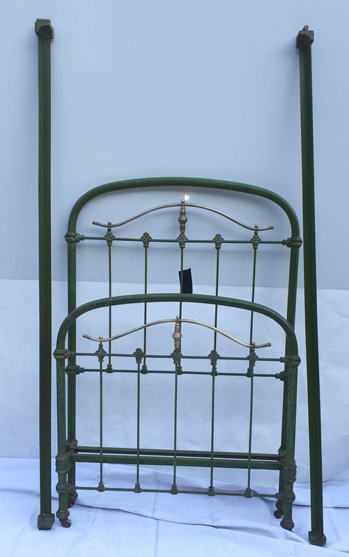 Brass And Iron Single Bed Painted Green photo 456.0