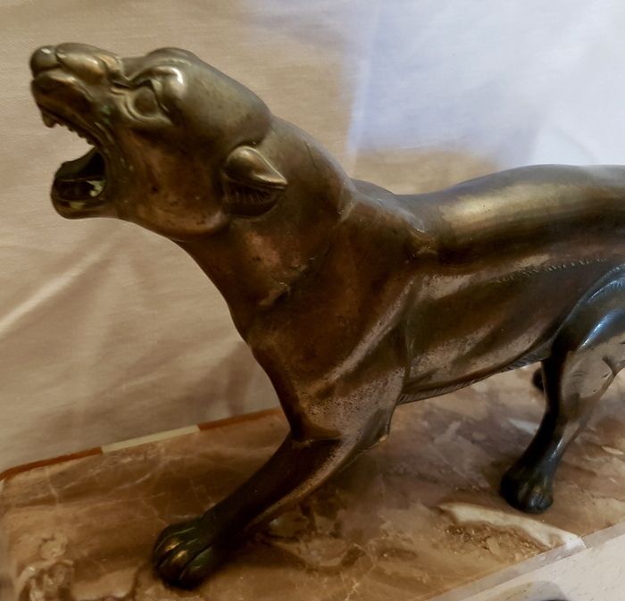Art Deco Panther Clock photo 900.0