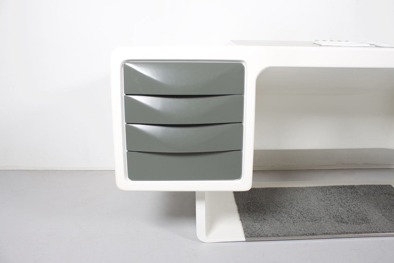 Very Rare Fiberglass Directors Desk By Ernest Igl For Wilhelm Werndl photo buy
