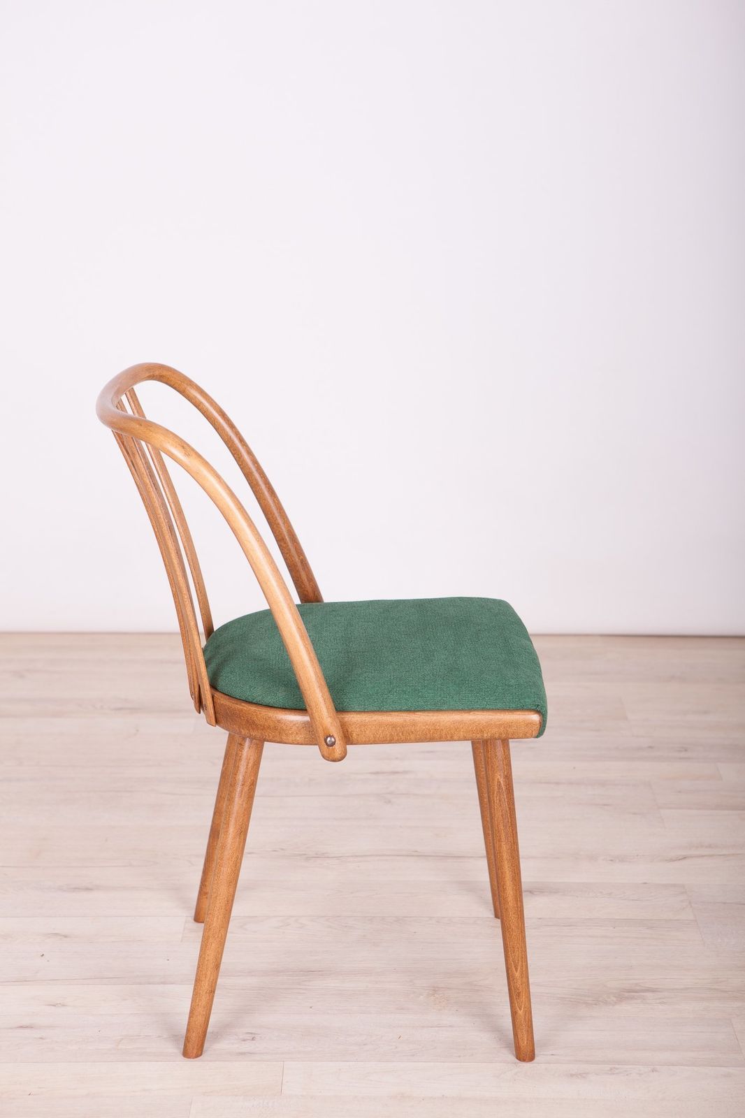 Green Dining Chairs By Antonín šuman For Ton, 1960s, Set Of 4 photo vintage