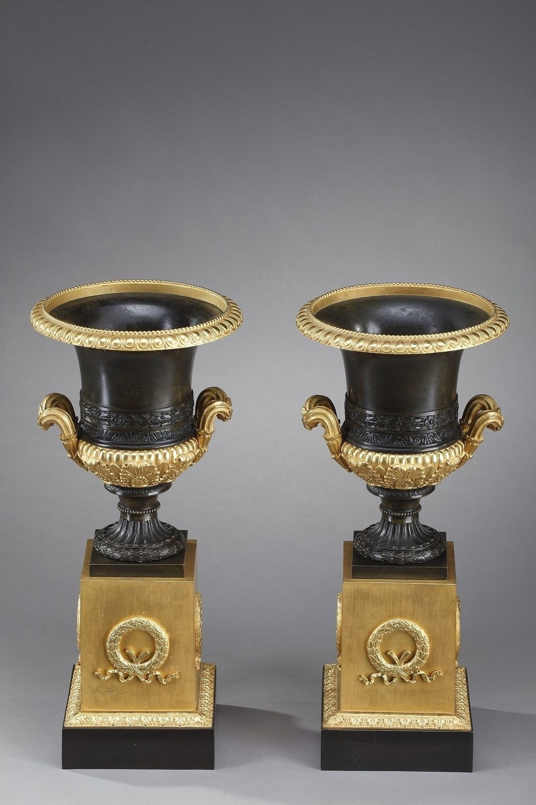 Pair Of Large Restauration Medici Vases photo furniture