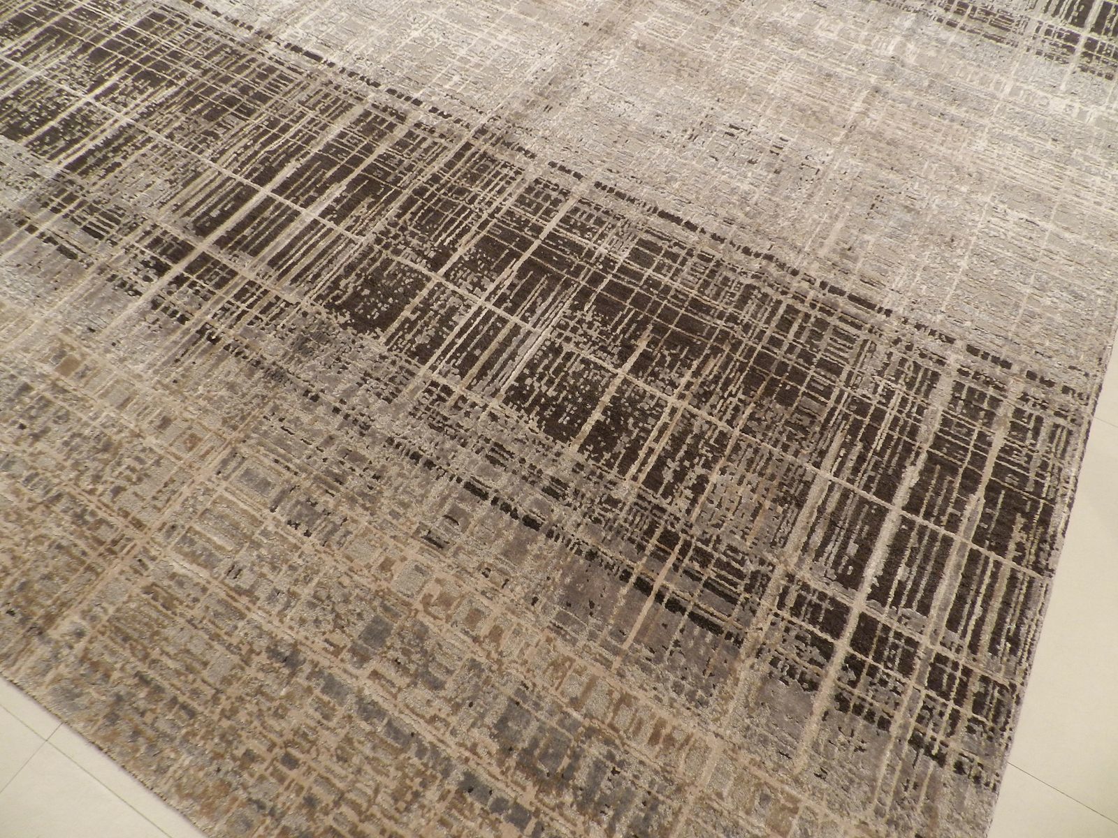 Alfombra Rajasthan Carpet From Zenza Contemporary Art & Deco photo furniture