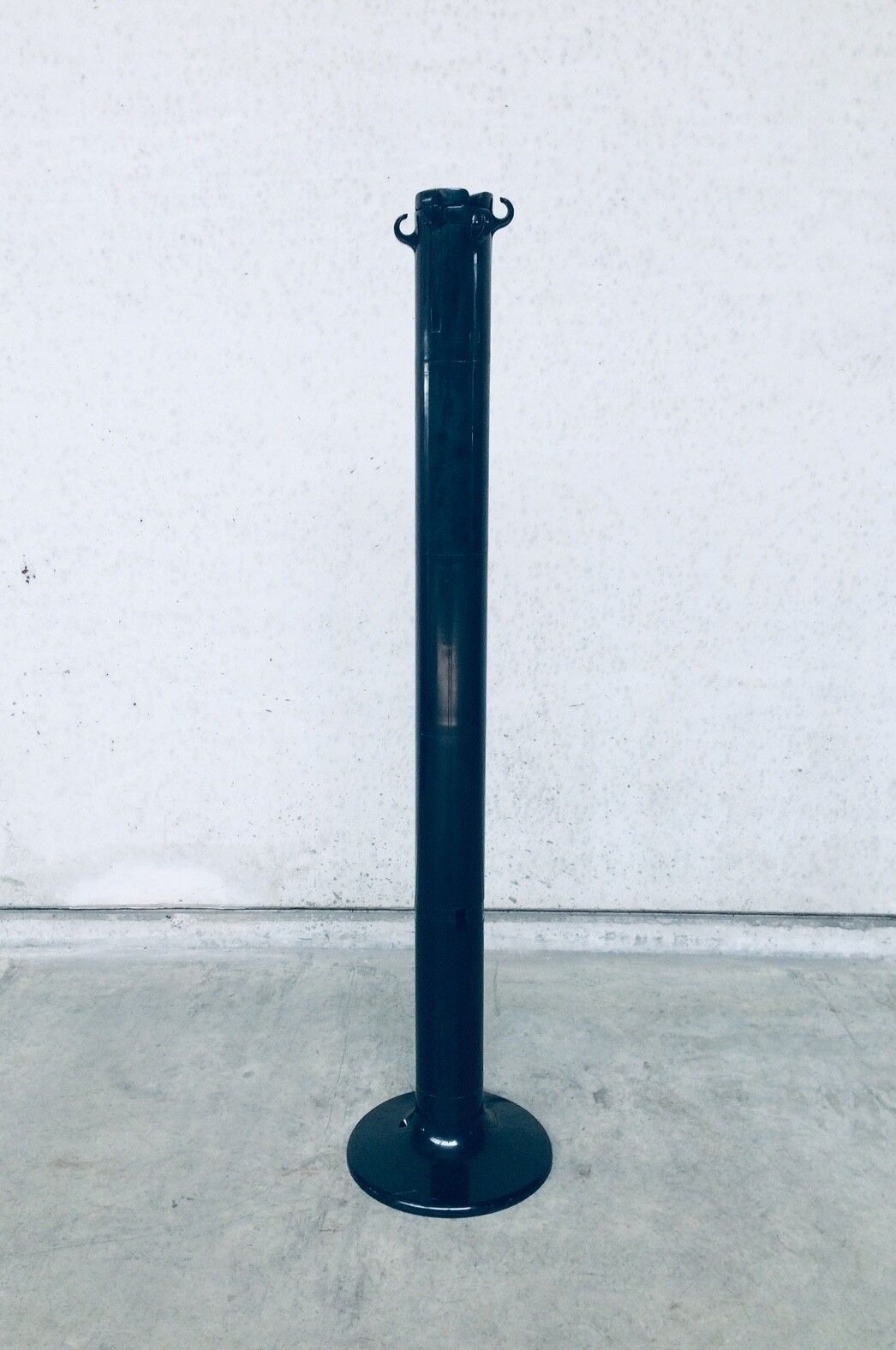 Mid Century Modern Design Planta Kapstok Van Giancarlo Piretti Voor Castelli, Jaren 1970 photo furniture