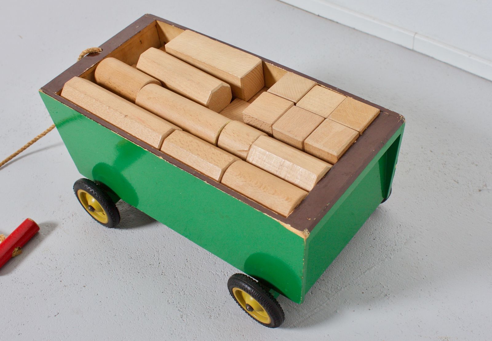 Ko Verzuu Toy Cart For Ado Holland, 1949 photo vinterior