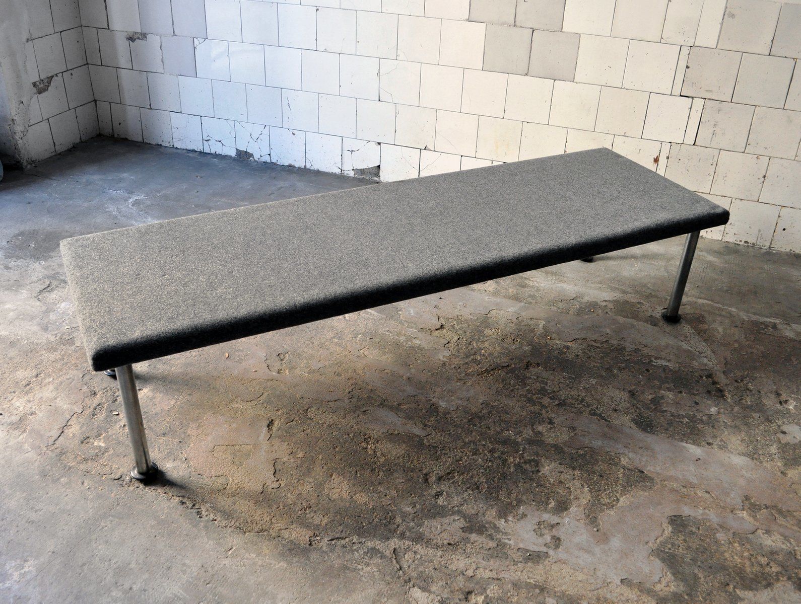 Talponia Long Bench Van Roberto Gabetti En Aimaro Isola Voor Arbo, 1969 photo furniture