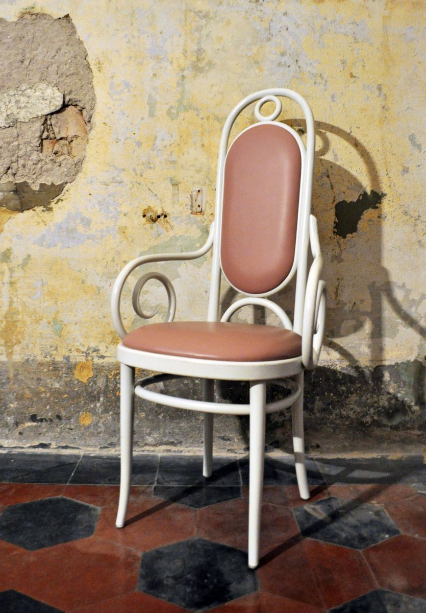 Gelakte Bentwood Fauteuil, Jaren 1980 photo furniture