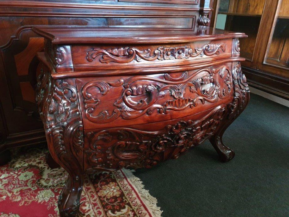 photo vinterior Beautiful Baroque Chest Of Drawers