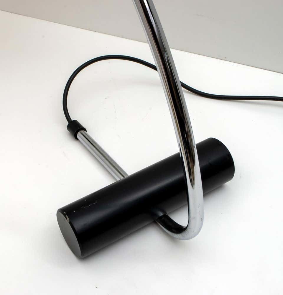 photo furniture Joe Colombo Mid Century Modern Italian Table Lamp, 1960s