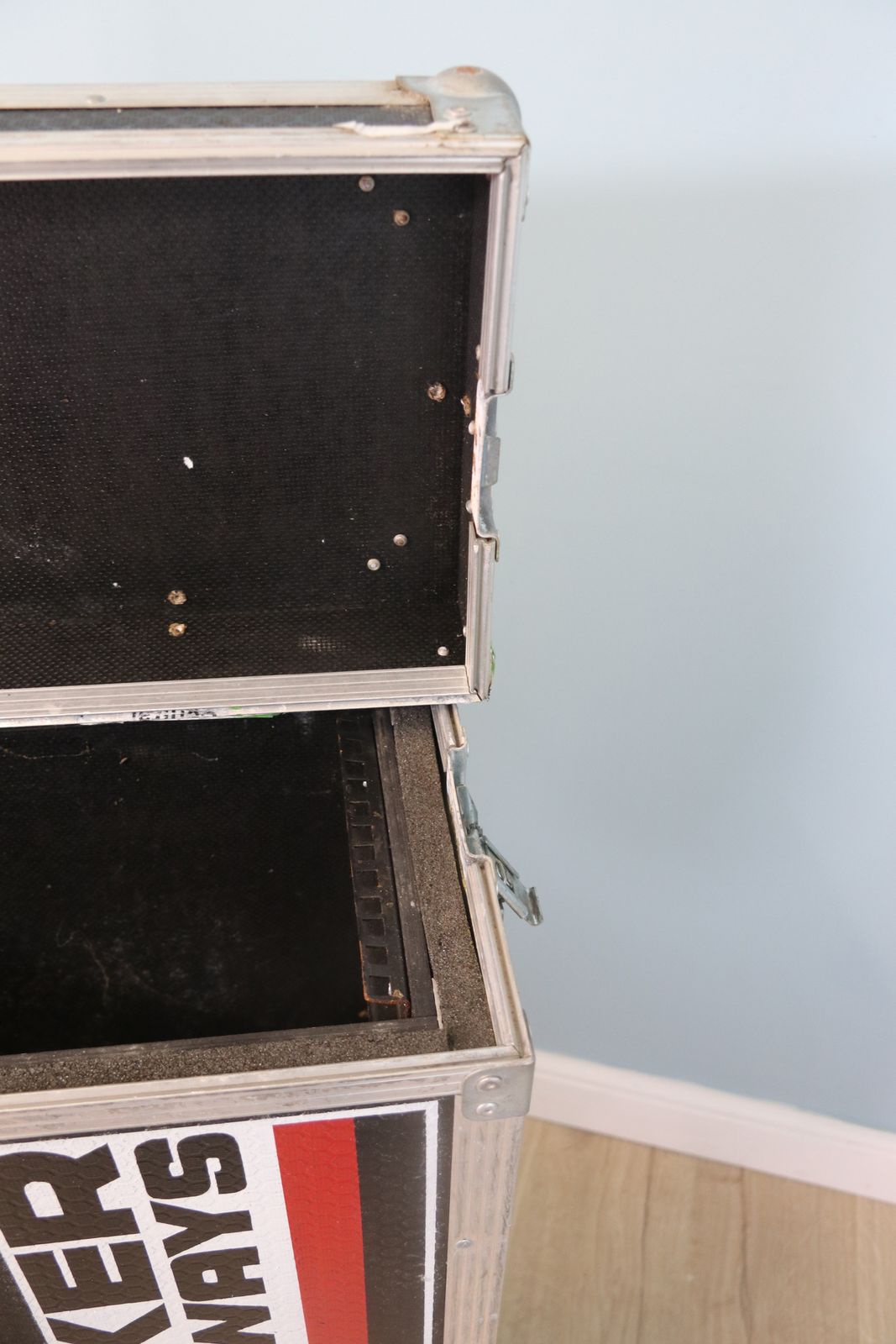 Retro Flight Case Bearing The Logo Of Laker Airways Coffee Table/Storage photo 295.0