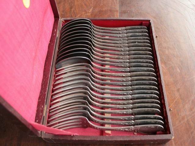 Silver Plated Flatware 12 C + 12 F photo furniture