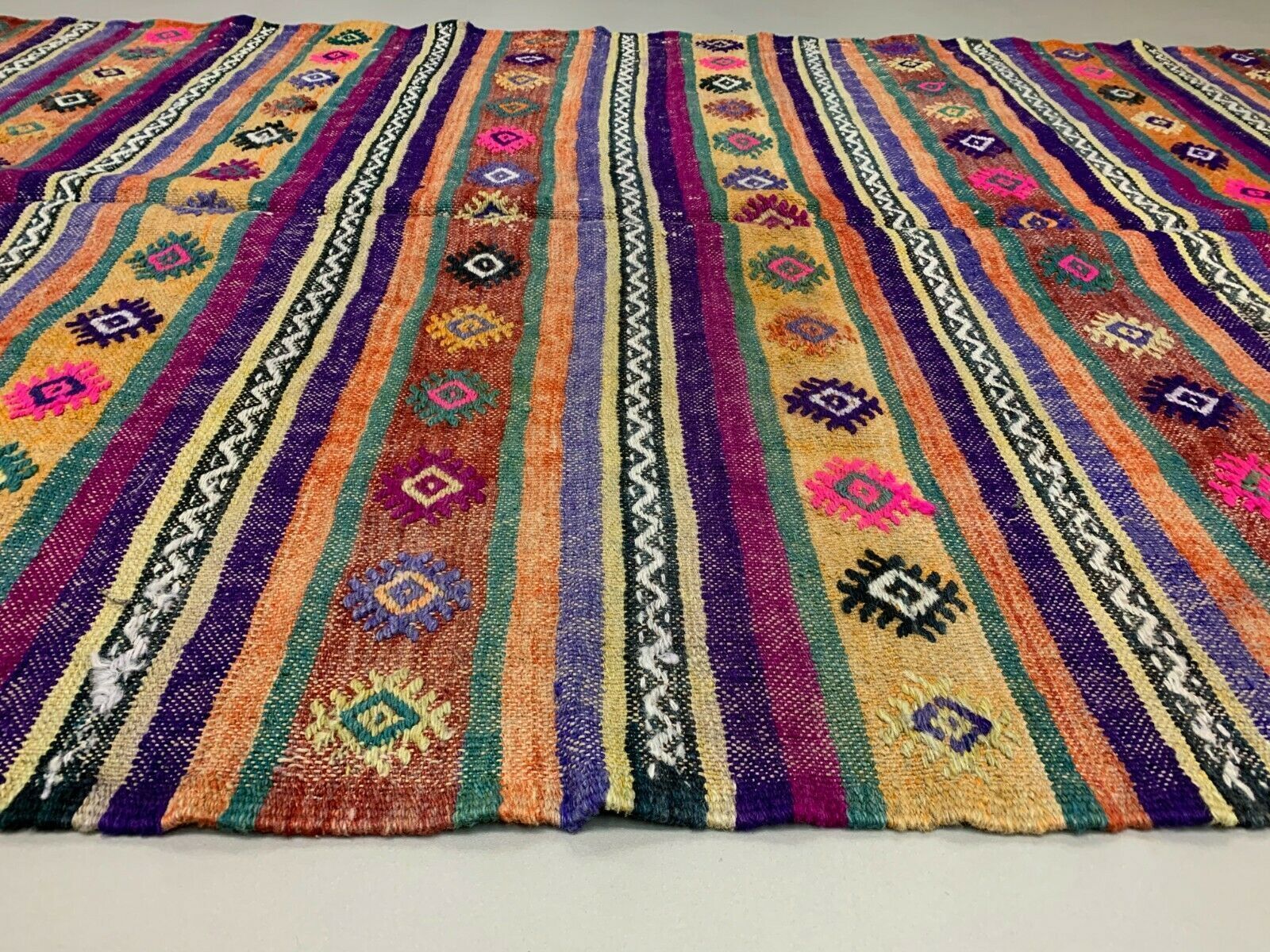 Colourful Vintage Turkish Kilim 318x138 Cm Kelim Rug Wool Red Green Black Large photo vintage