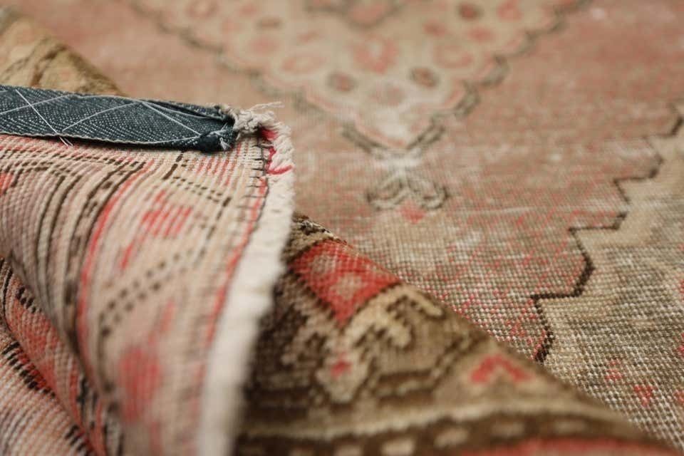Rust Traditional Antique Handmade Khotan Rug, Pink Wool Central Area Rug Sale photo Textiles