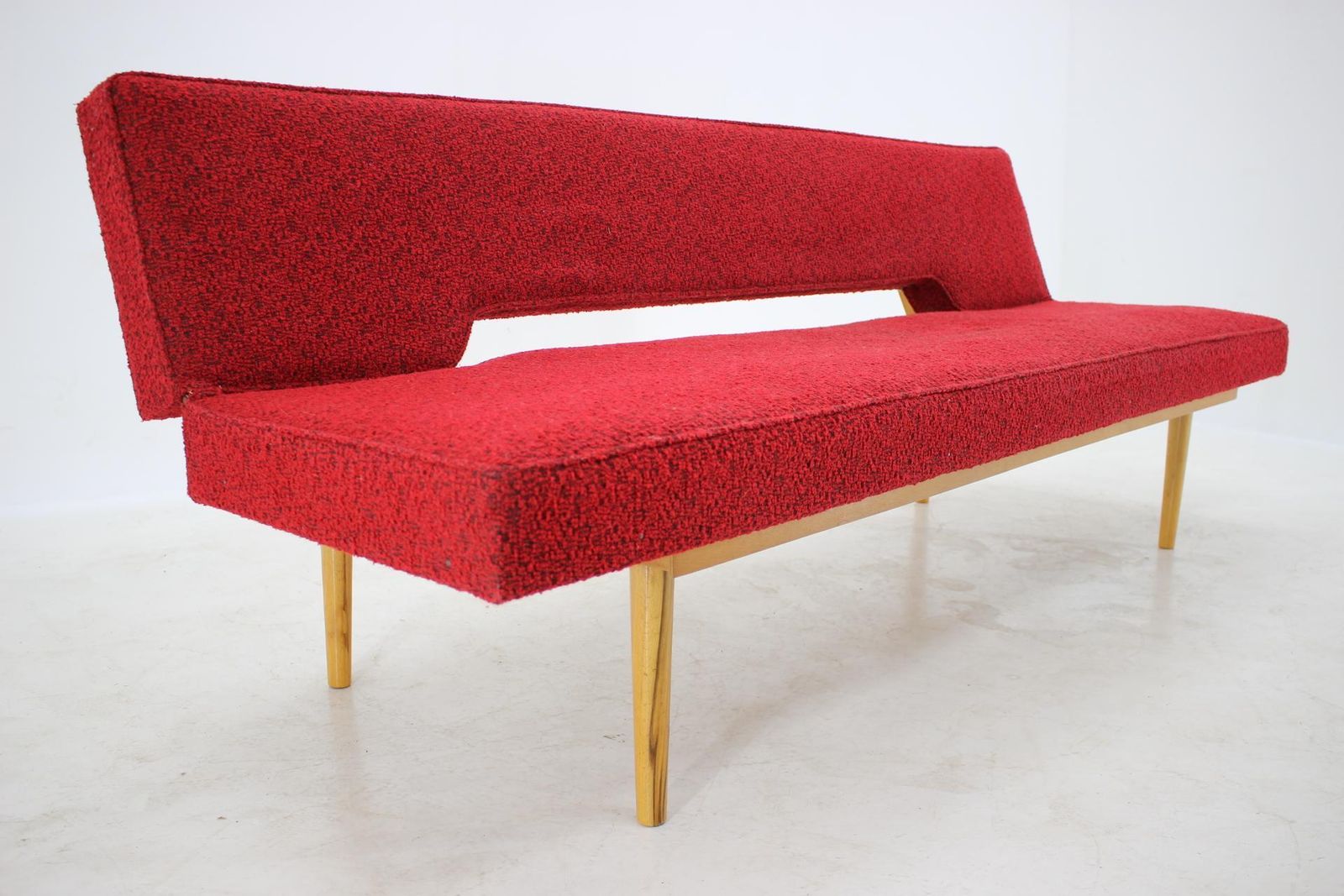 Midcentury Daybed Or Sofa Miroslav Navratil, Interier Praha, 1960s