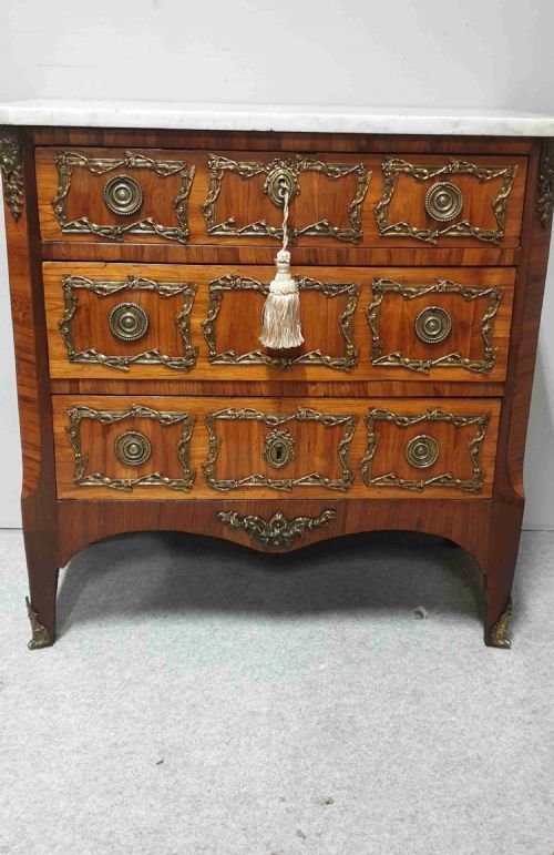 Superb C18th French Commode Chest Of Drawers