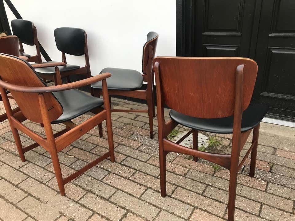 photo for sale Arne Hovmand Olsen King And Queen Dining Chairs In Teak, Jutex 1950s, Set Of 6