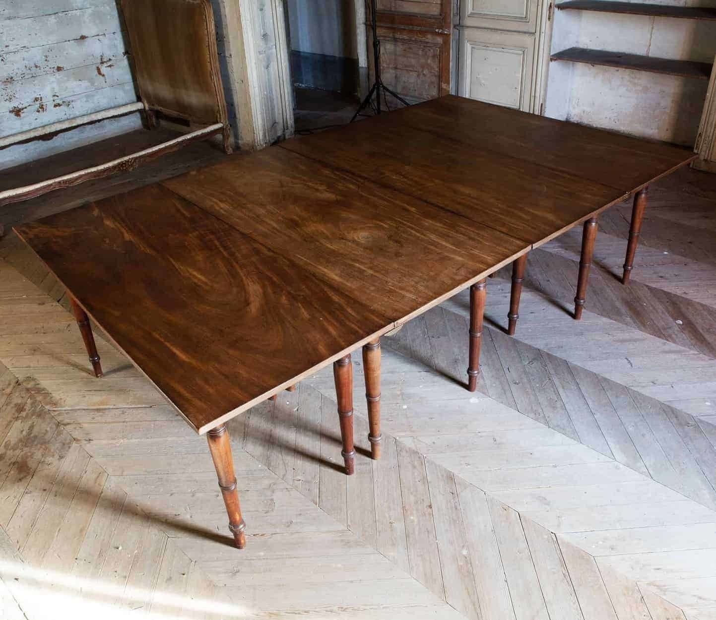 Extendable Dining Table From The Antique Georgian Period In Mahogany photo vintage