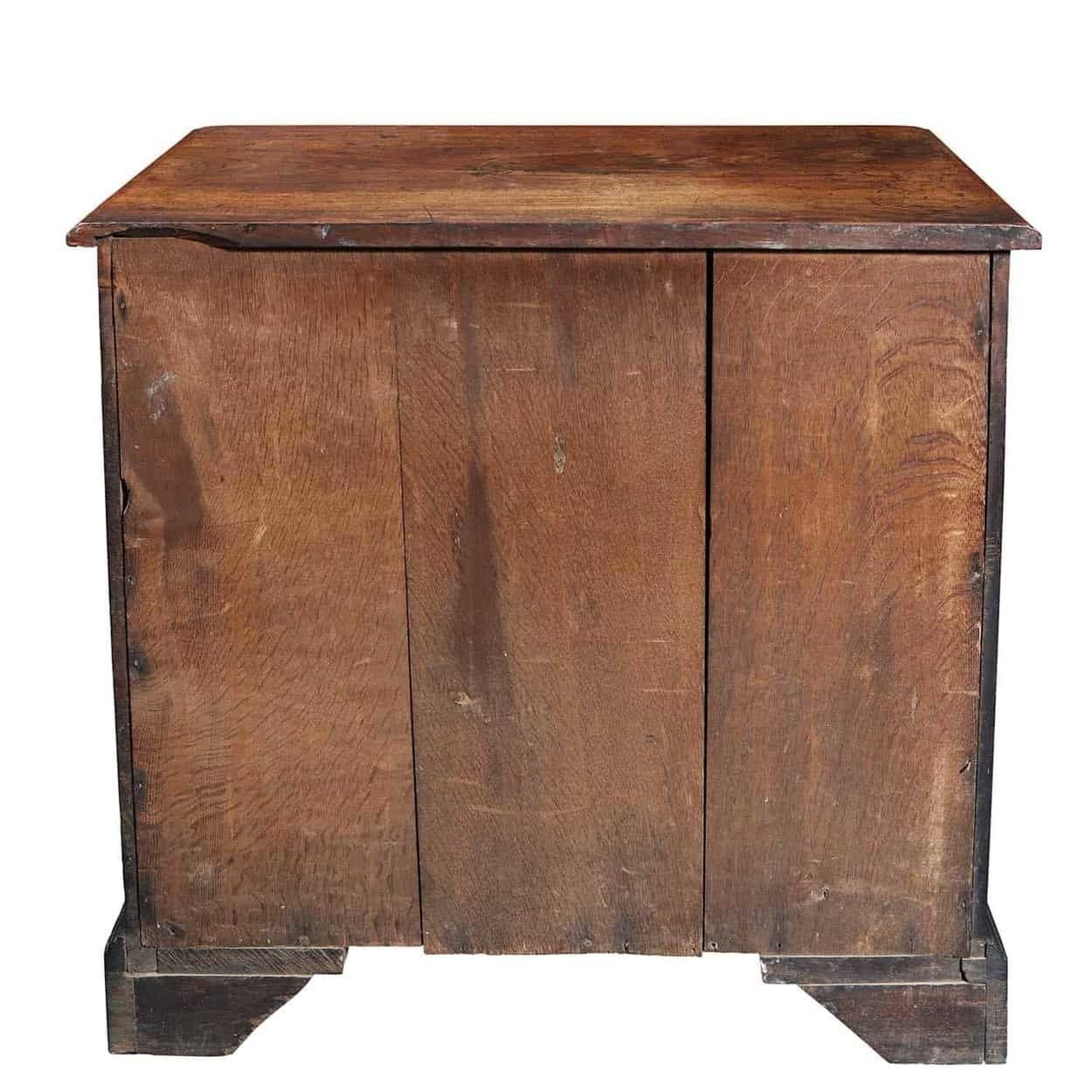 Early 18th Century George II Mahogany Chest Of Drawers photo Furniture