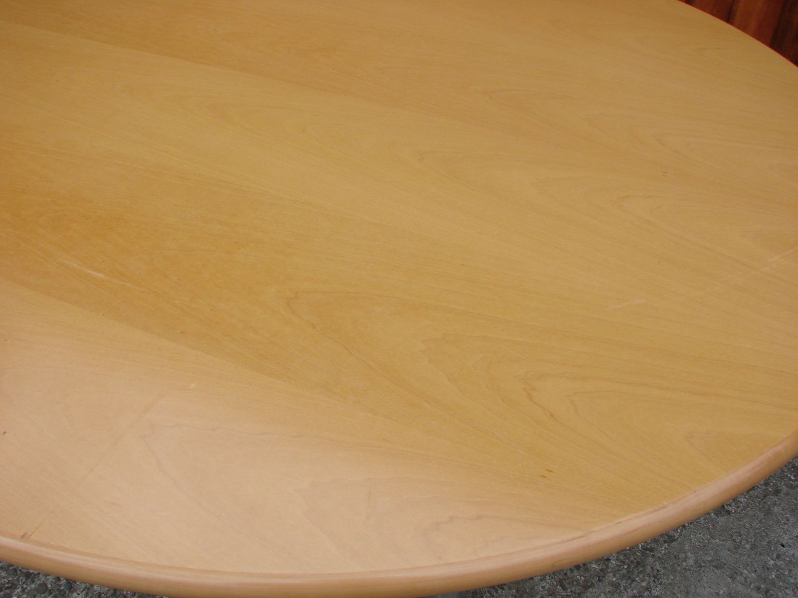 Round Table, 1980s photo 329.0