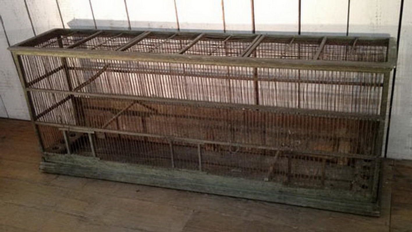 Long Birdcage. Original Paint. Circa 1920