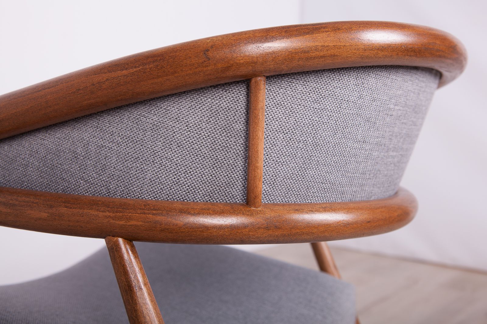 photo vintage B 3300 Armchair From Fabryka Mebli Giętych Radomsko, 1960s