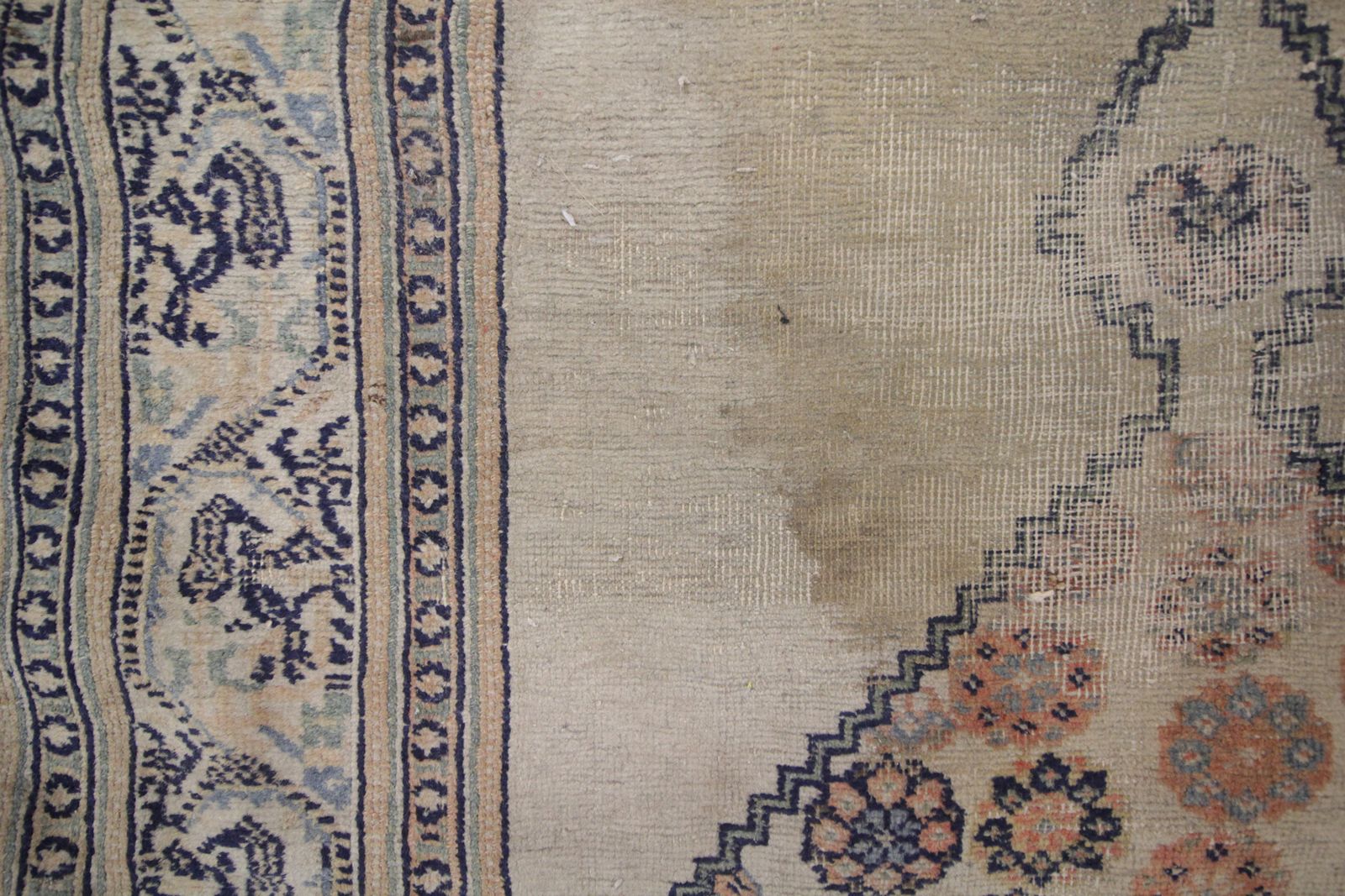 Antique Rug Caucasian Carpet Runner, Cream Wool Runner 103x386cm photo Textiles
