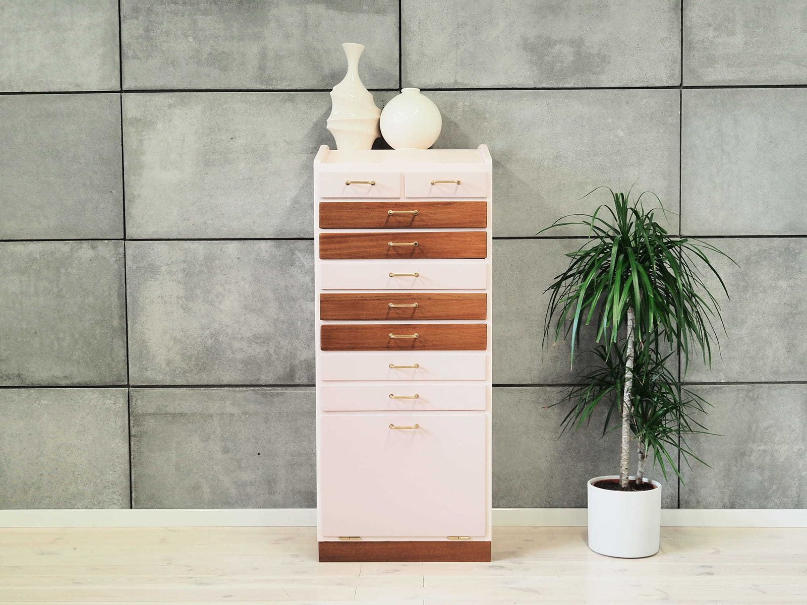 Ladekast Teakfineer, Deens Design, Jaren 70 photo furniture