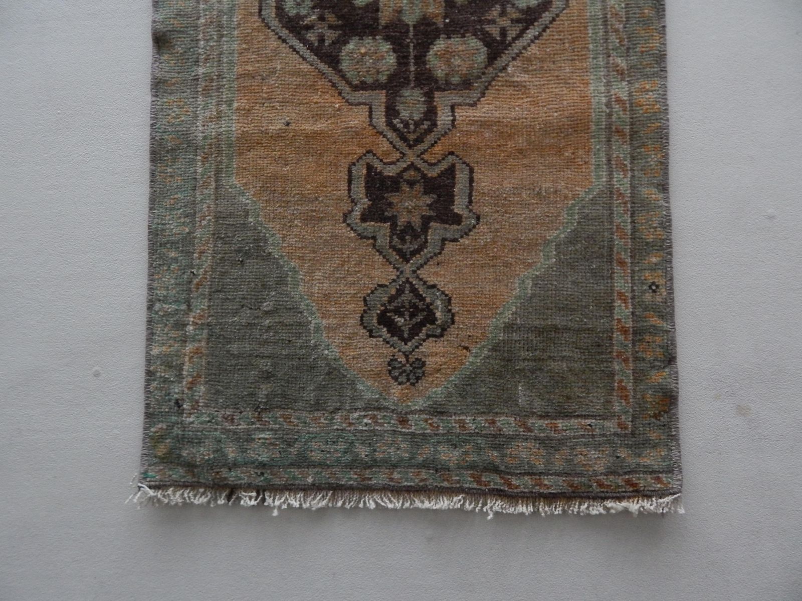Distressed Low Pile Turkish Yastik Petite Rug Hand Knotted Faded Mat 19'' X 41' photo buy