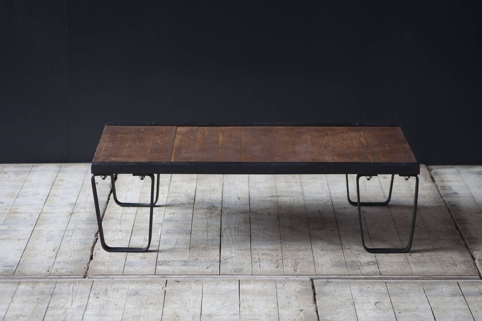 Original Industrial Pallet Coffee Table photo furniture
