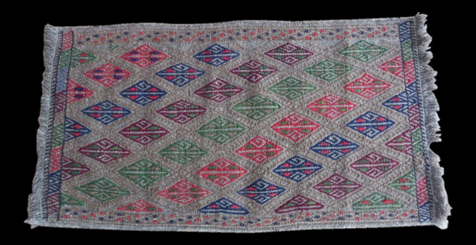 Vintage Small Geometrical Oushak Kilim Rug 1′8″ × 2′10″ photo furniture