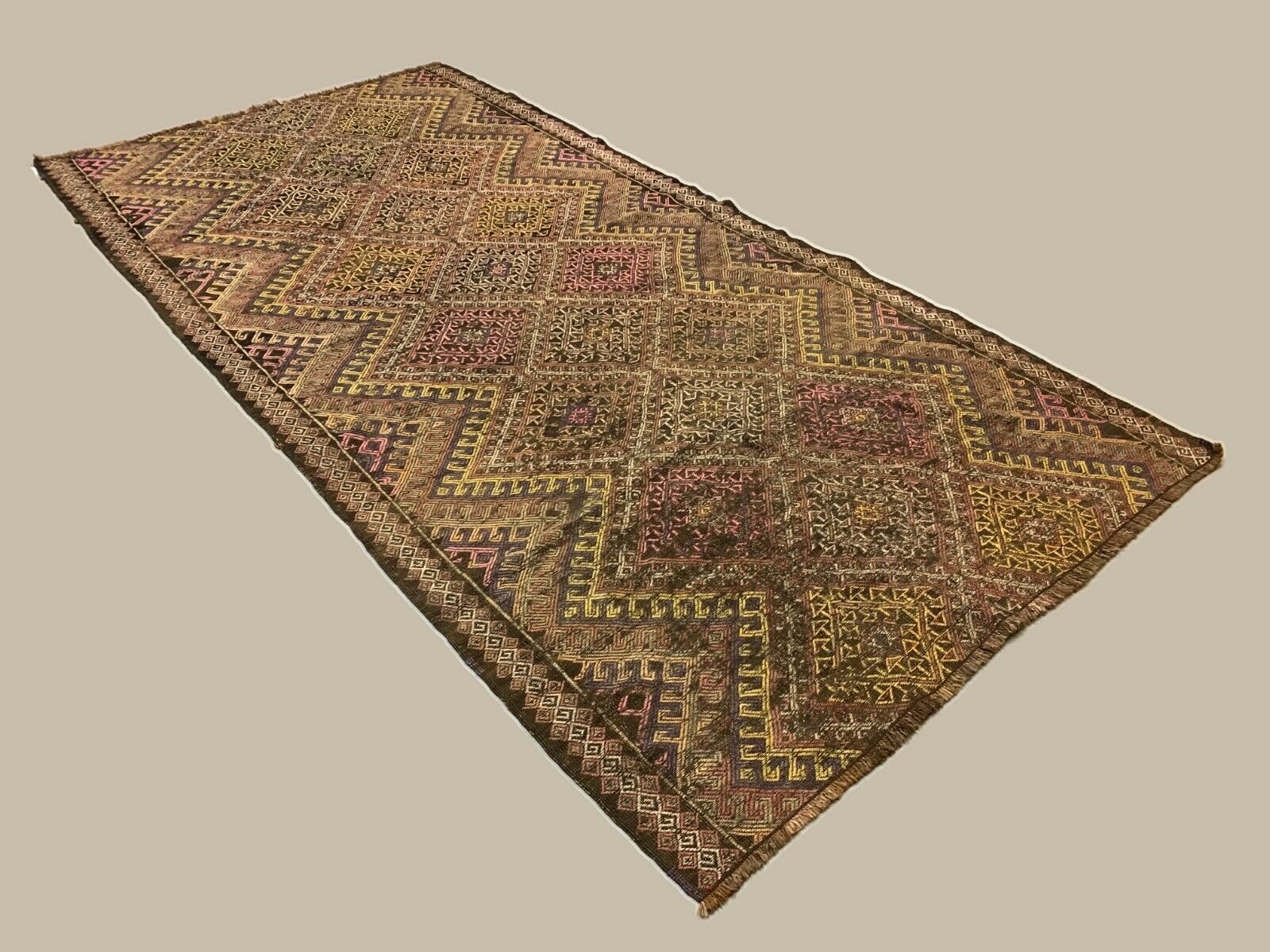 Vintage Turkish Kilim Rug 300x149 Cm Shabby Wool Kelim Large Black Pink Beige photo furniture