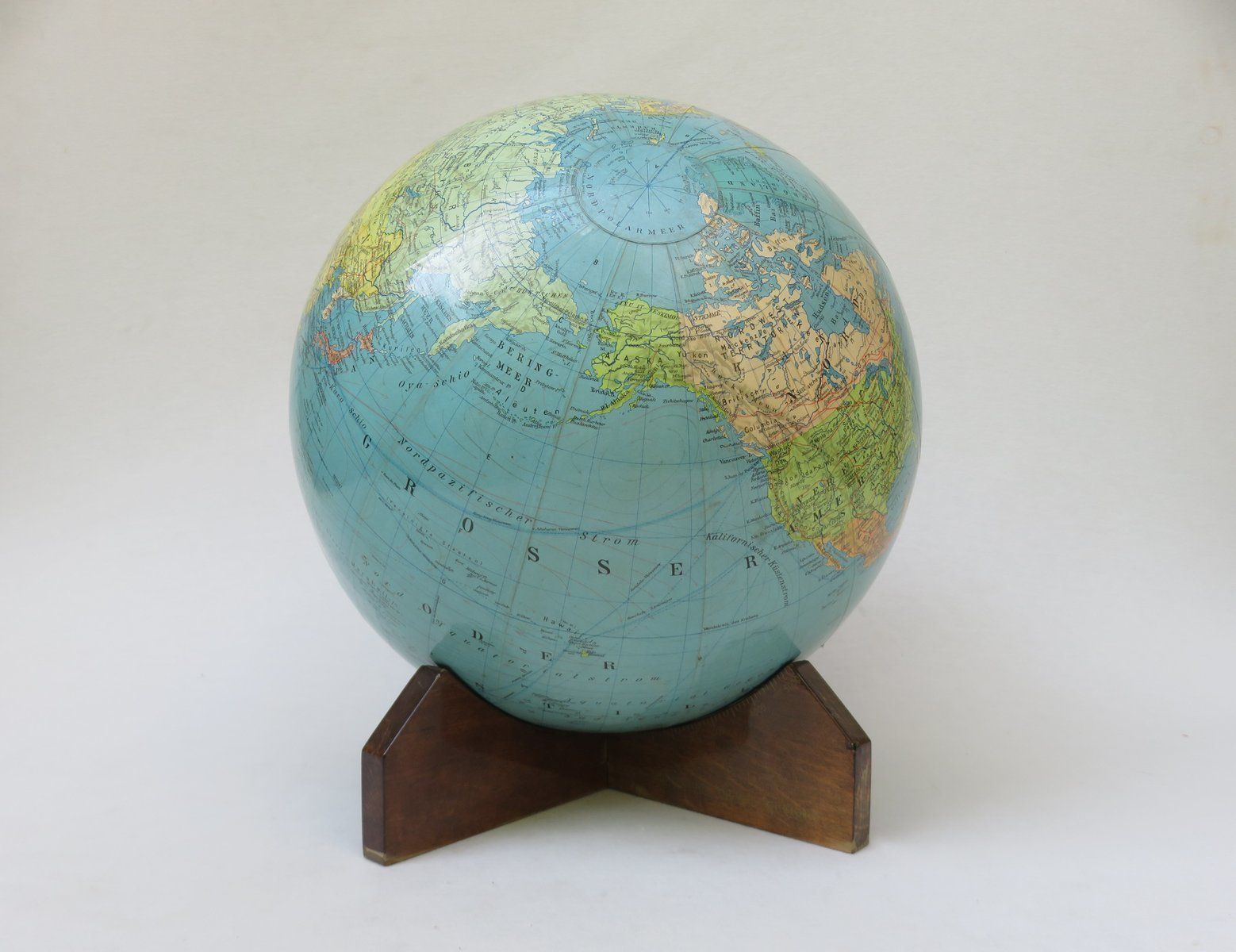 Globe From Columbusverlag Paul Oestergaard Kg, 1950s photo buy