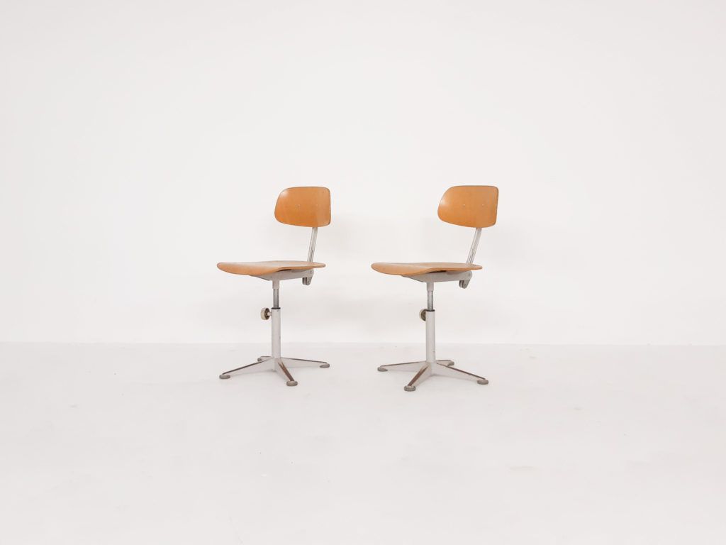 Friso Kramer For Ahrend De Cirkel Drafting Stools, The Netherlands 1950s