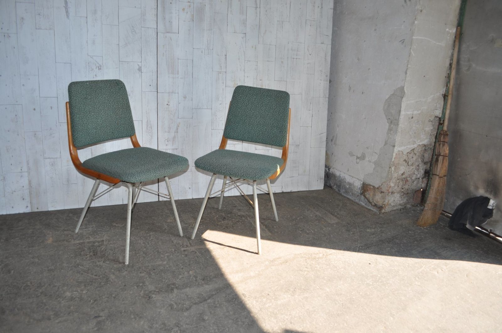 Mid Century Czechoslovak Chairs From Ton, 1960s, Set Of 2 photo 1044.0
