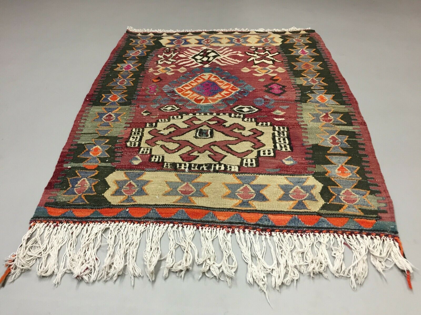 Small Vintage Turkish Kilim 140x118 Cm Tribal Kelim Rug, Black, Red, Blue photo for sale