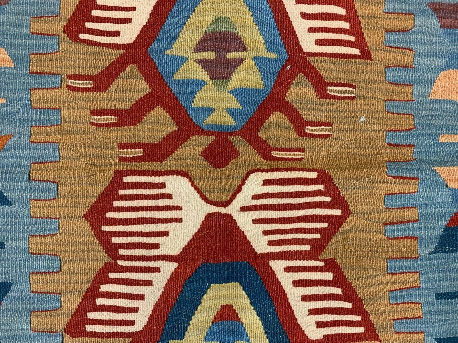 photo buy Small Vintage Turkish Kilim 107x86 Cm Wool Kelim Rug Red Blue Brown