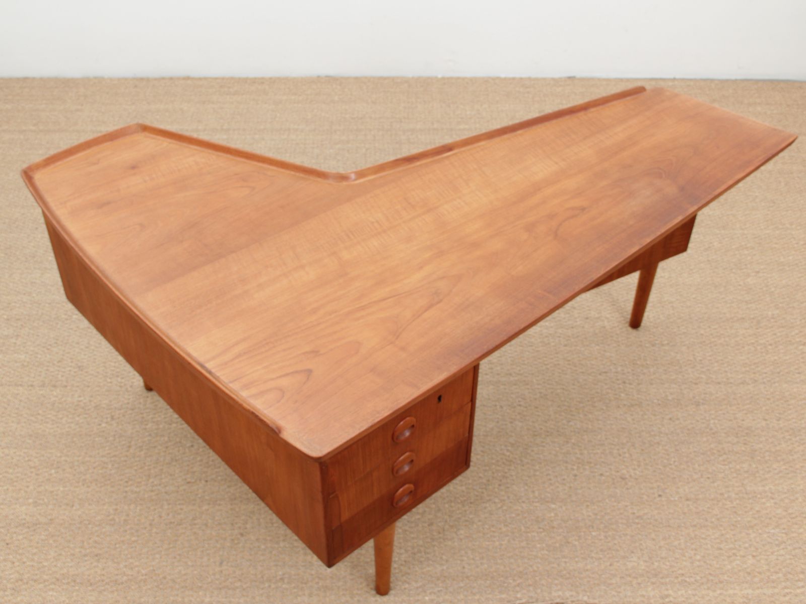Mid Century  Modern Scandinavian Boomerang Desk By Hovmand Olsen photo Furniture