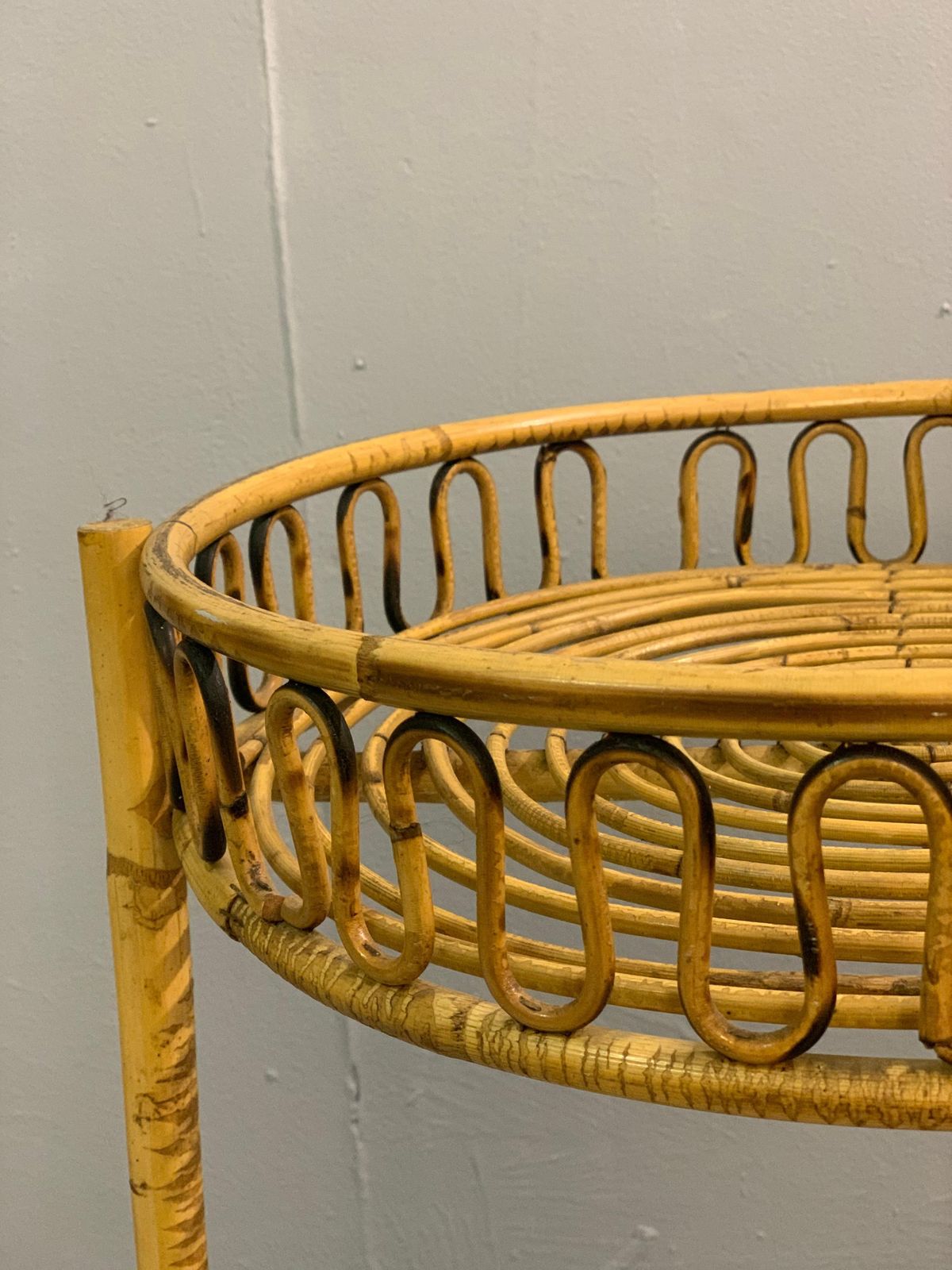 Italian Bamboo And Rattan Round Service Side Bar Cart, 1960s photo 646.0