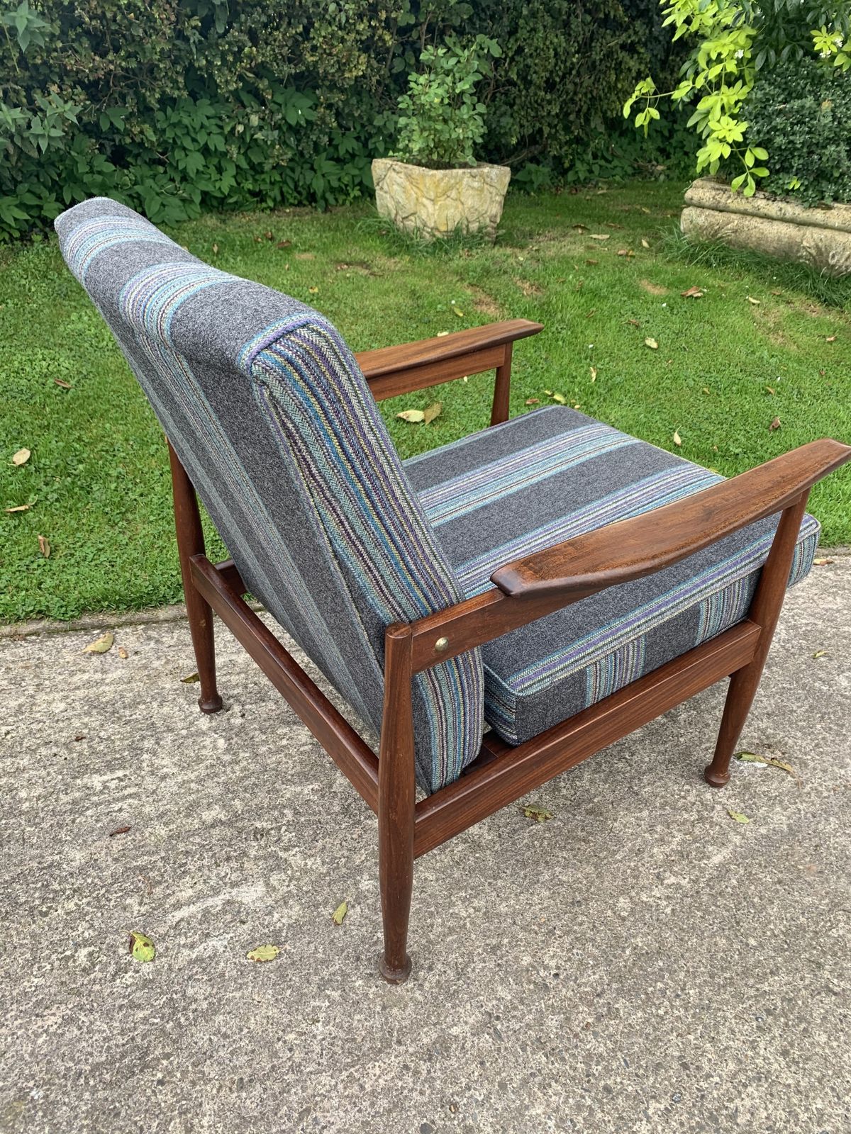 Guy Rodgers Armchair photo vinterior