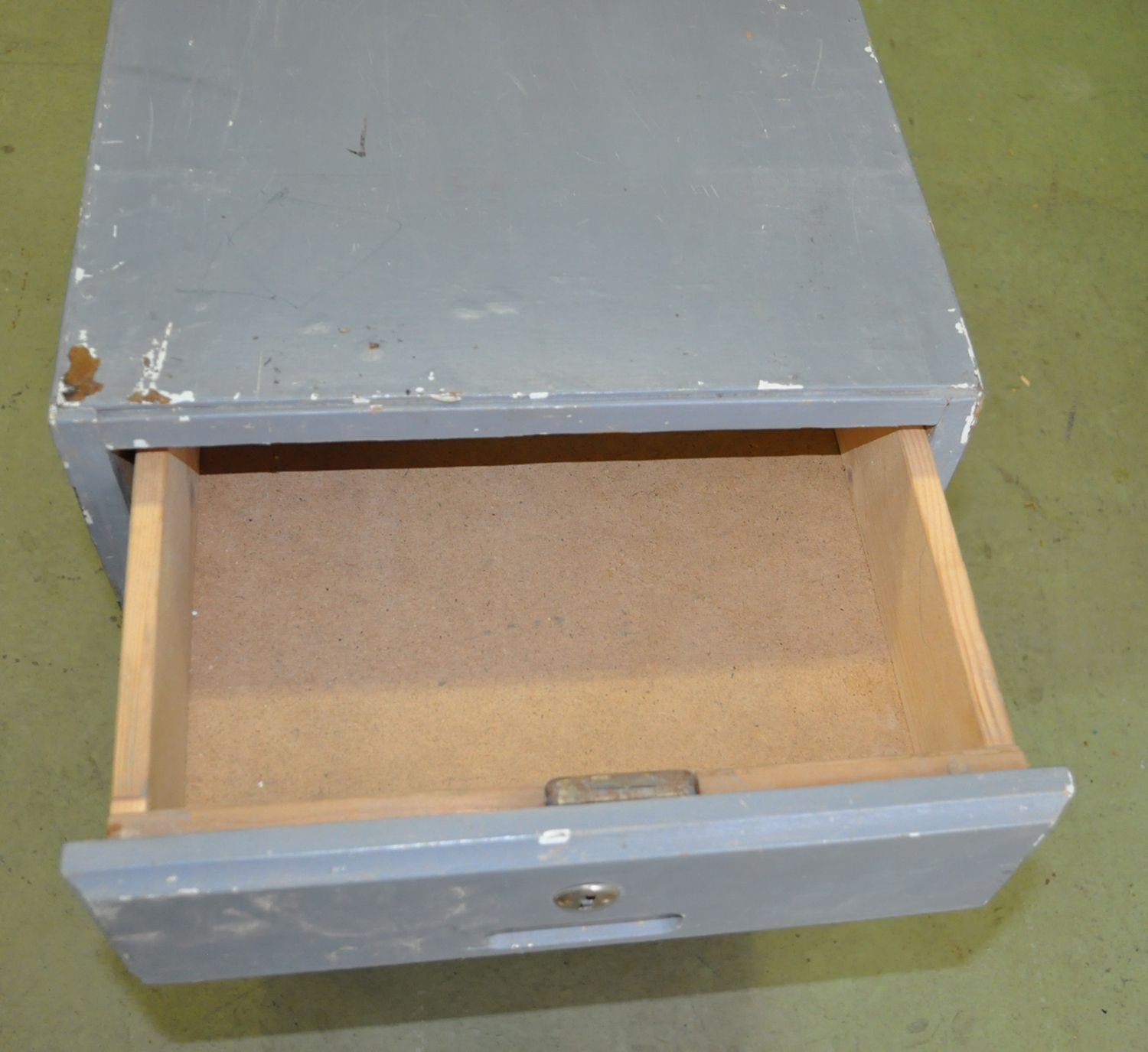 Gray Patina Chest Of Drawers photo 476.0