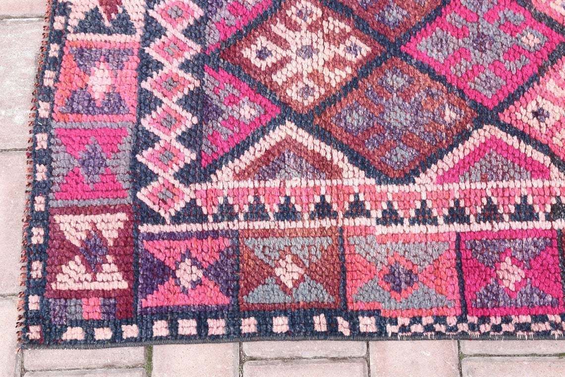 85x284 Cm Turkish Oushak Runner, Vintage Wool Runner, Handmade Turkish Rug, Hallway Home Decor, Pink Shabby Boho Chic Diamond Geometric photo vintage