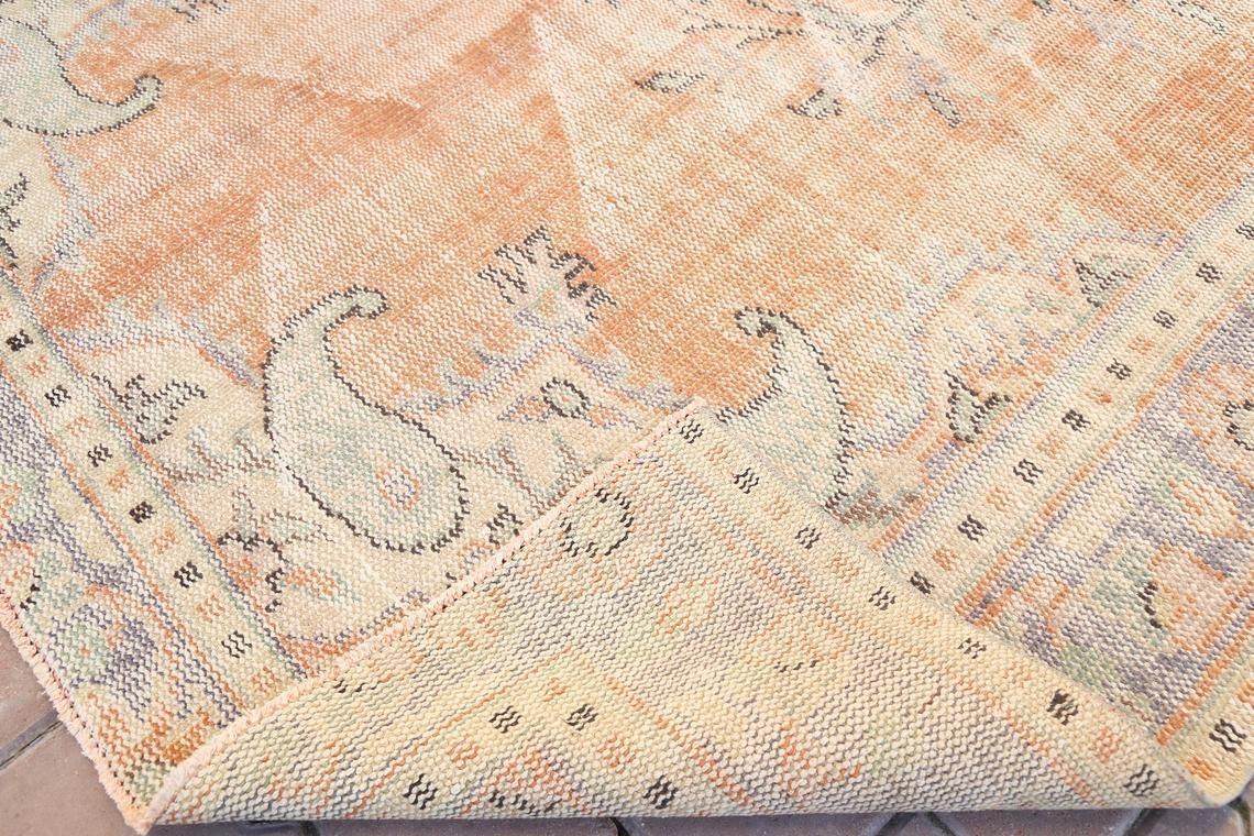 photo for sale 5.5x9, Vintage Rug, Turkish Rug, Distressed Rug, Handwoven, Medallion, Oriental, Floral, Wool, Area Rug, Oushak Rug, Pink, Orange, Beige