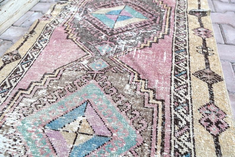 Turkish Runner, Bohemian, Pink Shabby Chic, Home Decor, Vintage Runner, Wool, Diamond Pink Runner, Hallway Runner Faded Distressed photo 305.0