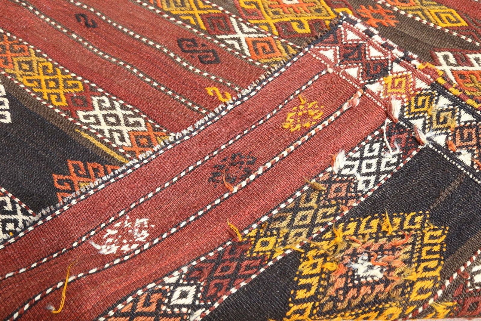 Turkish Kilim, Flatweave, Vintage Oushak, Wool, Handmade, Area Rug, Room Decor, Turkish, Red, Yellow Diamond photo vintage